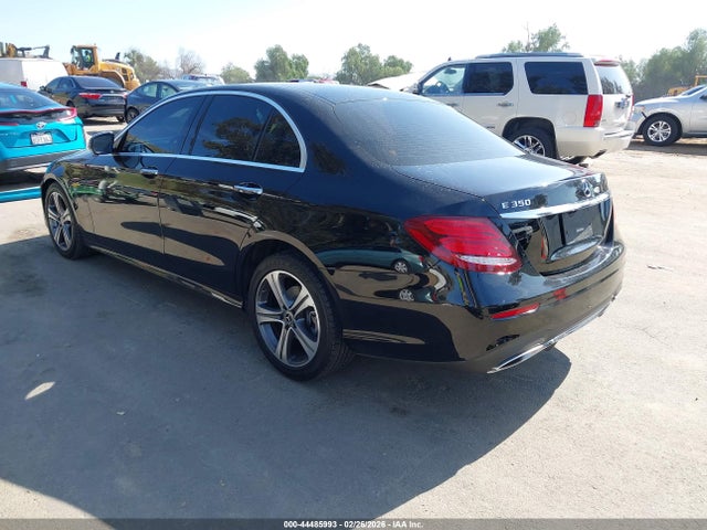 2020 MERCEDES-BENZ E 350 WDDZF8DB5LA753690 Photo 2