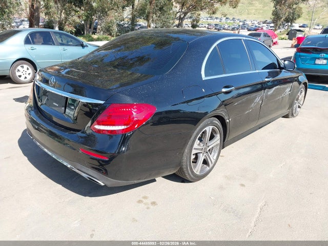 2020 MERCEDES-BENZ E 350 WDDZF8DB5LA753690 Photo 3