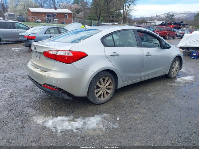 2016 KIA FORTE KNAFX4A61G5460813 Photo 3