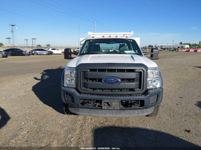 Ford F-450 Chassis Xl 2015 1FD9X4HT4FEA04732 Image 13
