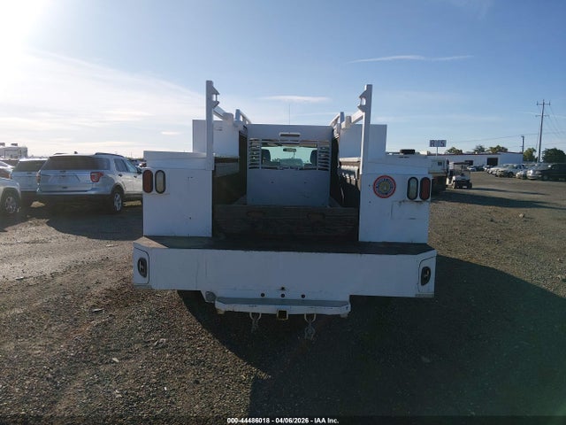 Ford F-450 Chassis Xl 2015 1FD9X4HT4FEA04732 Image 17