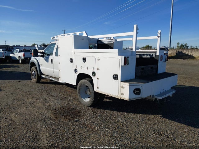 Ford F-450 Chassis Xl 2015 1FD9X4HT4FEA04732 Image 3