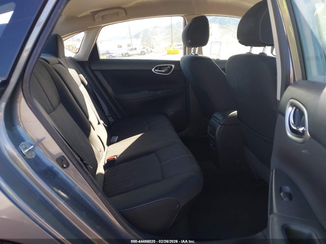 3N1AB7AP3HY376439 Nissan SENTRA SV