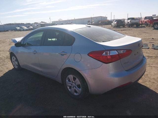 44486030 :رقم المزاد ، KNAFX4A68F5435891 vin ، 2015 Kia Forte Lx مزاد بيع