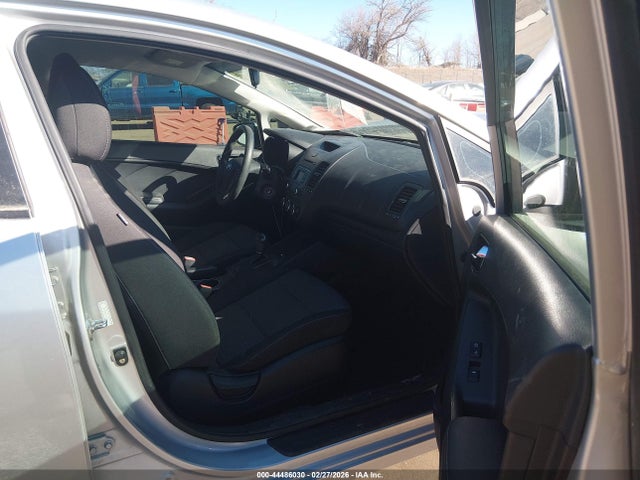 44486030 :رقم المزاد ، KNAFX4A68F5435891 vin ، 2015 Kia Forte Lx مزاد بيع