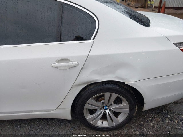 Продаж на аукціоні авто 2010 Bmw 528i, vin: WBANU5C53AC124744, номер лоту: 44486042