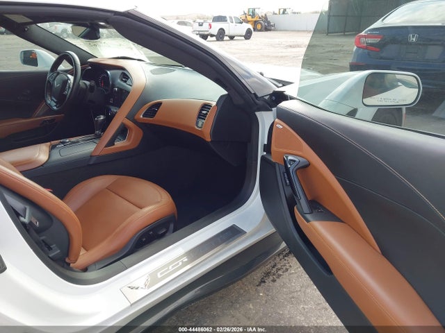 2016 Chevrolet Corvette Stingray Z51 მანქანა იყიდება აუქციონზე, vin: 1G1YM2D7XG5107508, აუქციონის ნომერი: 44486062