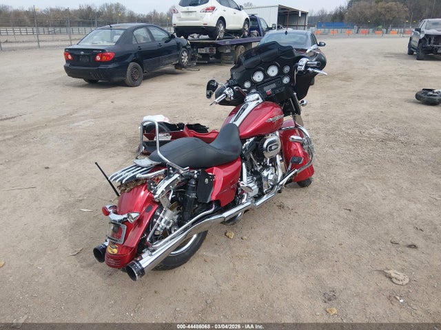 2012 HARLEY-DAVIDSON FLHX 1HD1KBM12CB611930 Photo 3