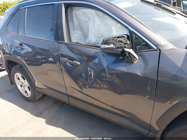 2T3W1RFV0LW102199 Toyota Rav4 Xle