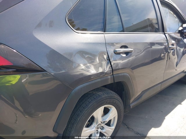 2T3W1RFV0LW102199 Toyota Rav4 Xle