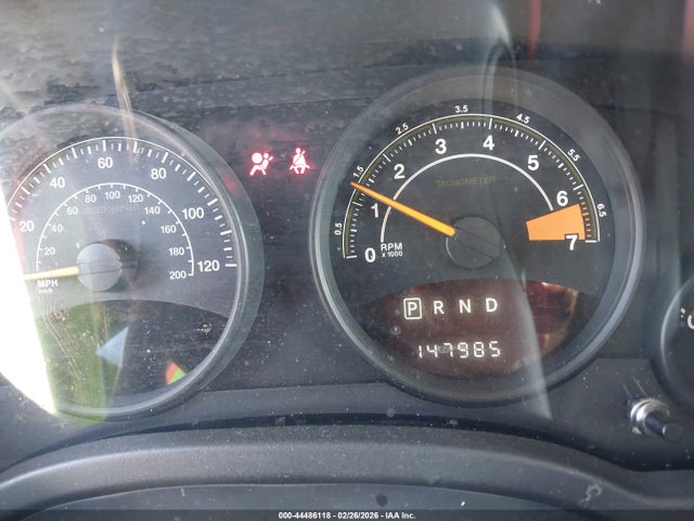 44486118 :رقم المزاد ، 1C4NJPBA6FD219077 vin ، 2015 Jeep Patriot Sport مزاد بيع