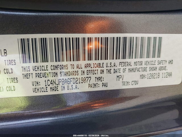 44486118 :رقم المزاد ، 1C4NJPBA6FD219077 vin ، 2015 Jeep Patriot Sport مزاد بيع
