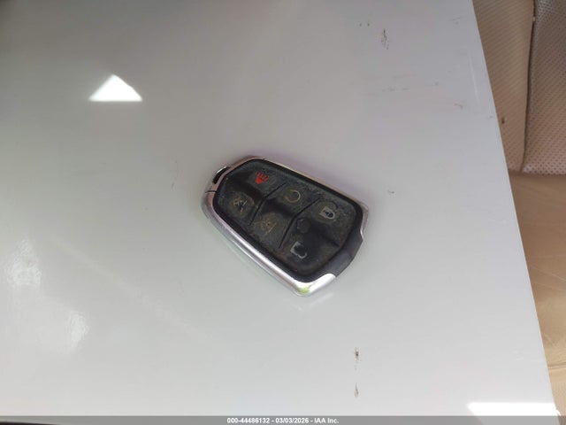 2018 CADILLAC ESCALADE 1GYS4DKJ0JR130913 Photo 10