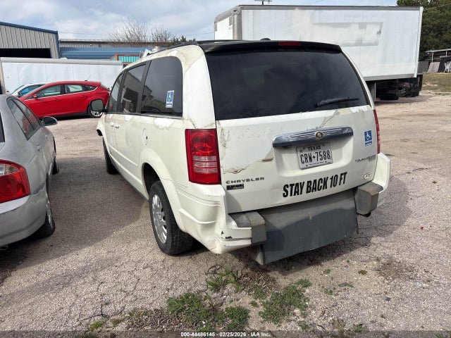 2010 Chrysler Town & Country Lx მანქანა იყიდება აუქციონზე, vin: 2A4RR4DE1AR266445, აუქციონის ნომერი: 44486145