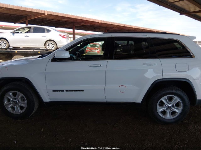 1C4RJEAG4HC752324 Jeep Grand Cherokee Laredo 4x2