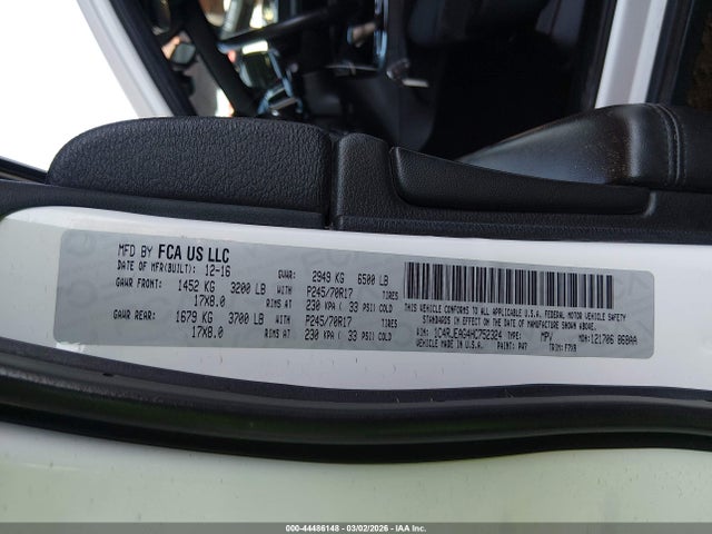 1C4RJEAG4HC752324 Jeep Grand Cherokee Laredo 4x2