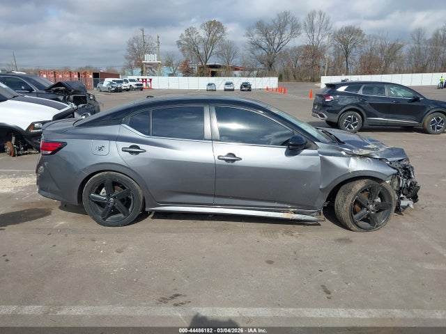 44486182 :رقم المزاد ، 3N1AB8DV2NY294553 vin ، 2022 Nissan Sentra Sr Xtronic Cvt مزاد بيع