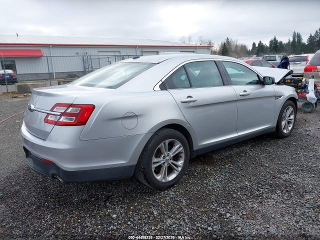 Ford TAURUS SE 2015 1FAHP2D84FG154372 Image 4