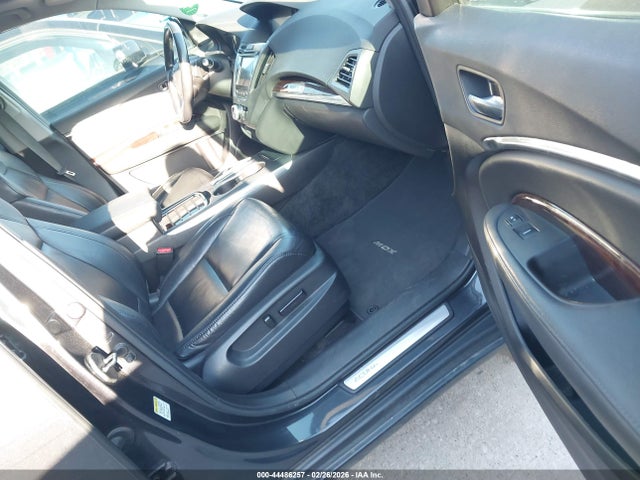 Продажа на аукционе авто 2016 Acura Mdx Technology   Acurawatch Plus Packages/technology Package, vin: 5FRYD3H42GB017053, номер лота: 44486257