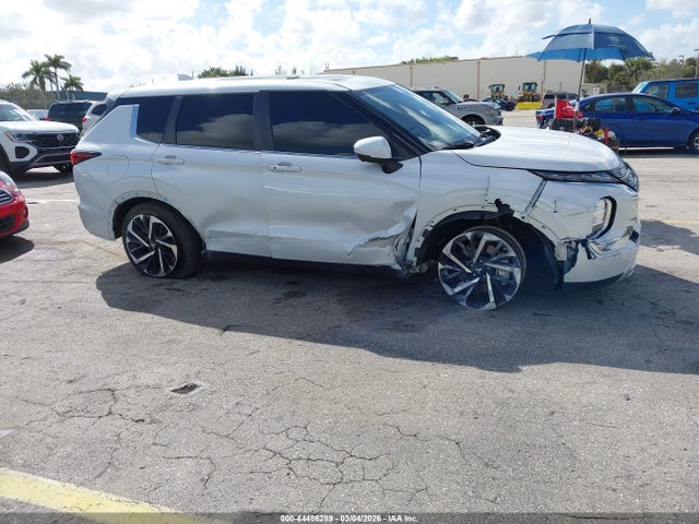 2024 MITSUBISHI OUTLANDER JA4J3VA87RZ048353 Photo 5
