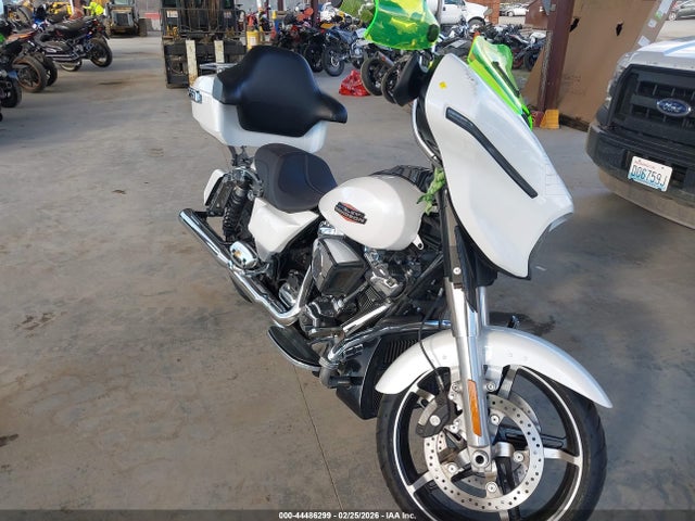 2024 HARLEY-DAVIDSON FLHX 1HD1KB713RB641605