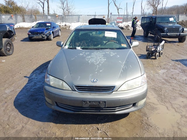 44486329 :رقم المزاد ، JT8BF28G310336858 vin ، 2001 Lexus Es 300 مزاد بيع