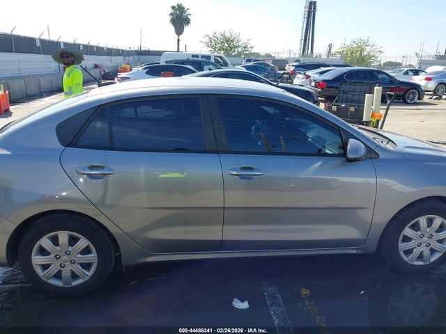 3KPA24AD5ME426321 KIA RIO S