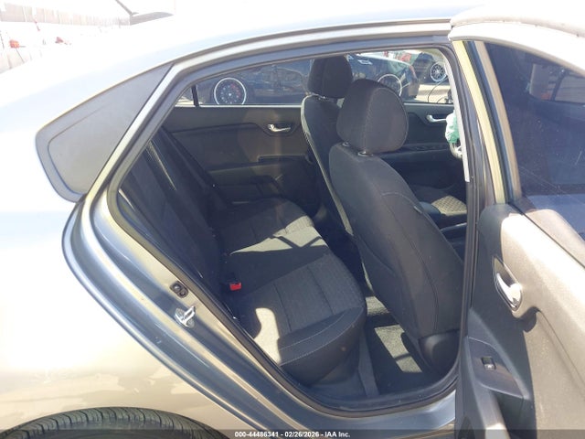 3KPA24AD5ME426321 KIA RIO S