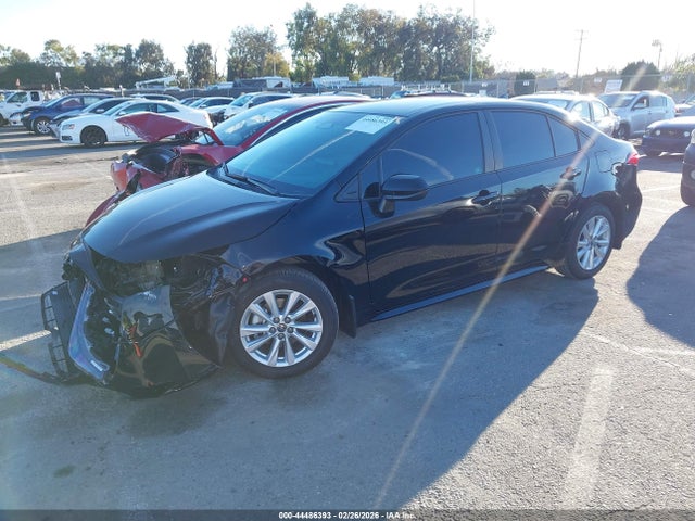 Toyota COROLLA LE 2026 5YFB4MDE1TP412321 Image 2