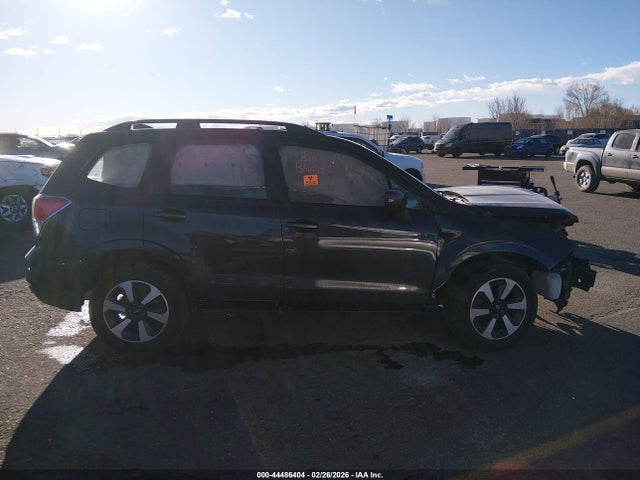 JF2SJABC5JH458690 Subaru Forester 2.5i