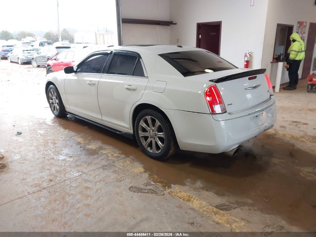 Продаж на аукціоні авто 2013 Chrysler 300 300s Glacier, vin: 2C3CCAGT1DH608433, номер лоту: 44486411