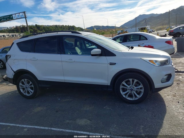 Ford ESCAPE SE 2018 1FMCU0GD3JUC36108 Image 14
