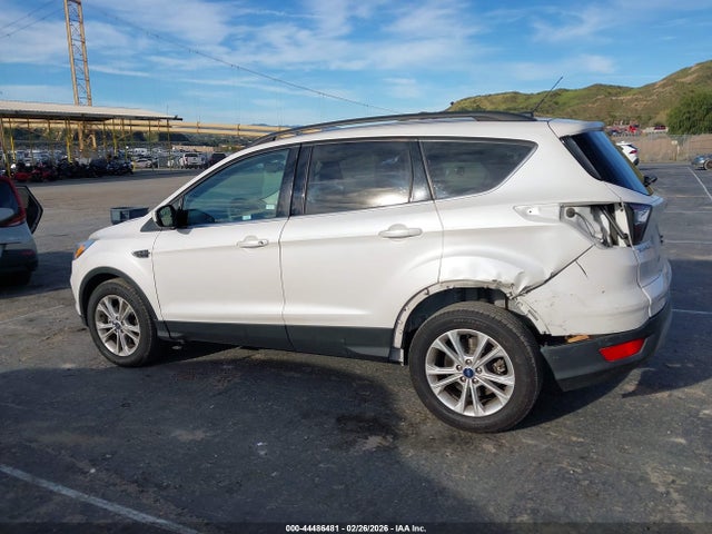 Ford ESCAPE SE 2018 1FMCU0GD3JUC36108 Image 15