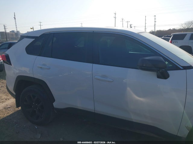 Toyota RAV4 LE 2022 2T3F1RFV1NC309401 Image 14