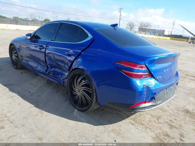 2022 GENESIS G70 KMTG34TA9NU098724 Photo 2