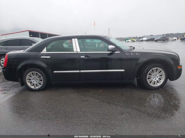 44486495 :رقم المزاد ، 2C3CA4CD5AH123388 vin ، 2010 Chrysler 300 Touring مزاد بيع