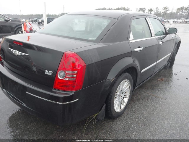 44486495 :رقم المزاد ، 2C3CA4CD5AH123388 vin ، 2010 Chrysler 300 Touring مزاد بيع