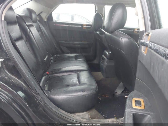44486495 :رقم المزاد ، 2C3CA4CD5AH123388 vin ، 2010 Chrysler 300 Touring مزاد بيع