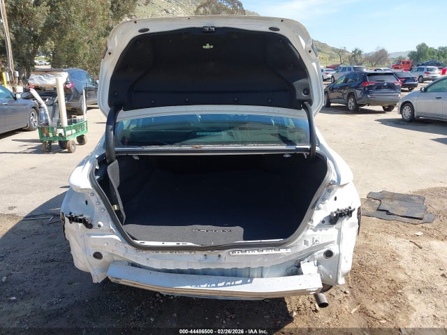 4T1C11AK1MU582474 Toyota CAMRY LE