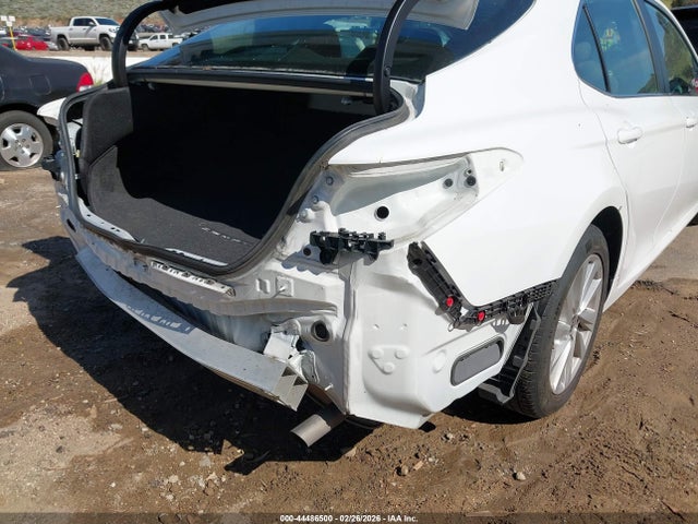 4T1C11AK1MU582474 Toyota CAMRY LE