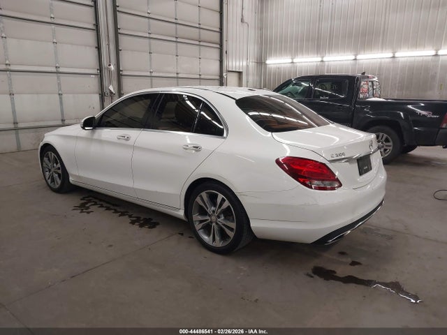 Продажа на аукционе авто 2015 Mercedes-benz C 300, vin: 55SWF4JB0FU079341, номер лота: 44486541