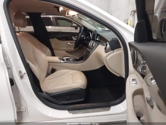 Продажа на аукционе авто 2015 Mercedes-benz C 300, vin: 55SWF4JB0FU079341, номер лота: 44486541