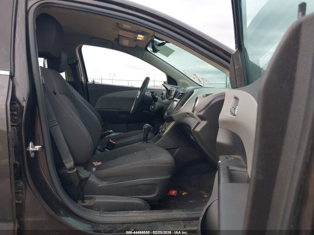 1G1JC5SG1E4155961 Chevrolet Sonic Lt Auto