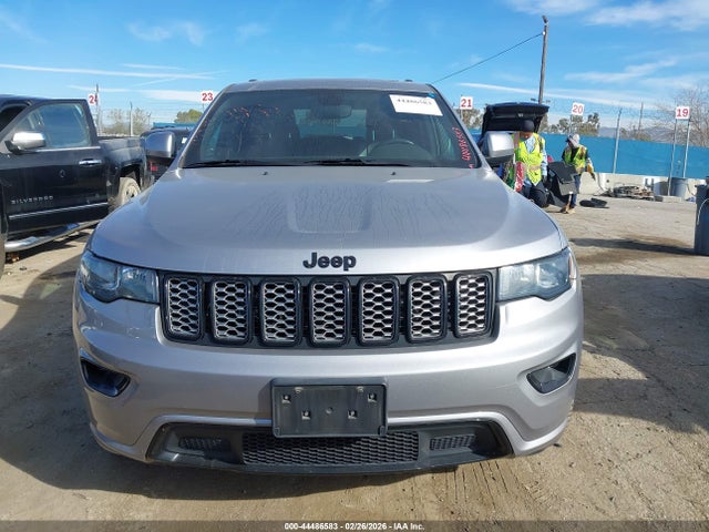 1C4RJEAG1JC485309 Jeep Grand Cherokee Altitude 4x2