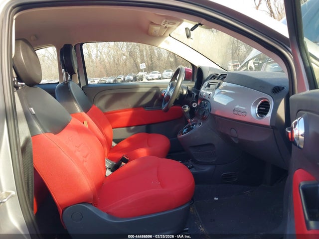 2015 FIAT 500 3C3CFFARXFT636694 Photo 4
