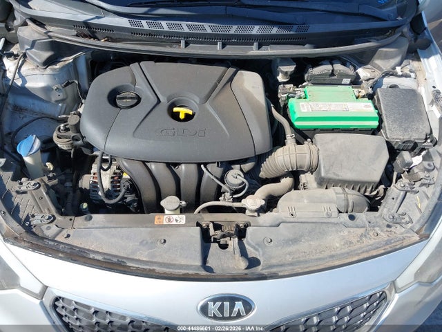 KNAFK5A82G5571778 KIA FORTE LX
