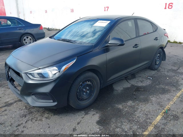 Hyundai ACCENT SE 2019 3KPC24A33KE048027 Image 2