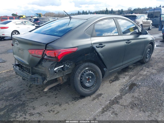 Hyundai ACCENT SE 2019 3KPC24A33KE048027 Image 4