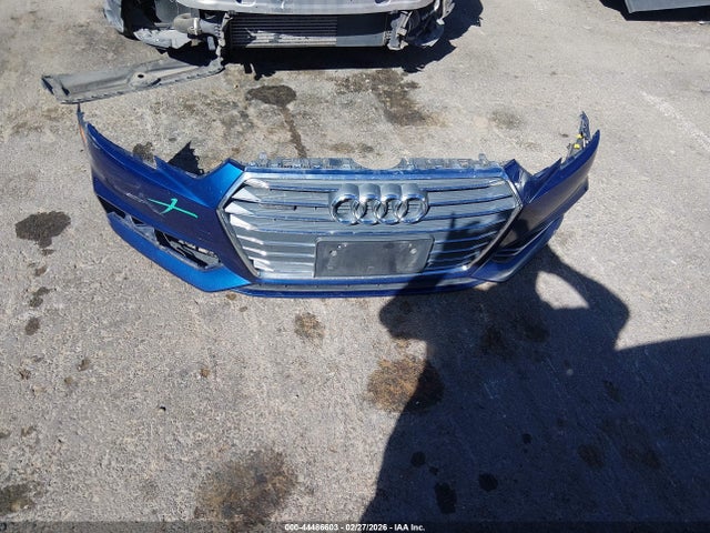 2017 Audi A4 2.0t Premium მანქანა იყიდება აუქციონზე, vin: WAUENAF40HN038590, აუქციონის ნომერი: 44486603