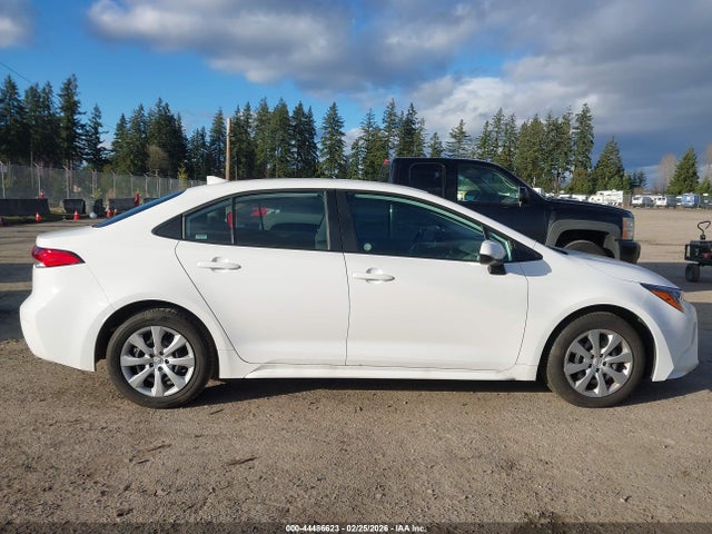 Toyota COROLLA LE 2025 5YFB4MDE9SP304916 Image 13